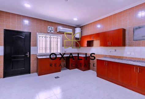 PRIVATE POOL | STAND ALONE 5BHK + MAIDS ROOM VILLA