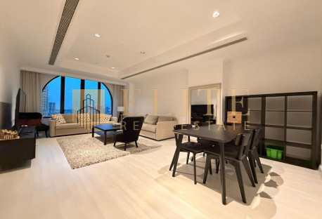 1-Bedroom Fully Furnished Apartment | Sea View | - Apartments in Porto Arabia Townhouses