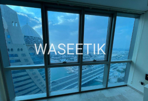 Nice Unfurnished 2bhk in Zig Zag Tower -Sea View