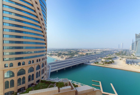 ELEGANT FF 1BHK APT WITH GREAT LAYOUT and VIEW - Apartment in Zig Zag Towers