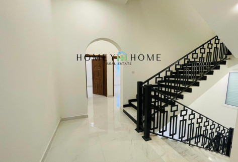 Luxury Brand new Villa 7b in Al Markhiya