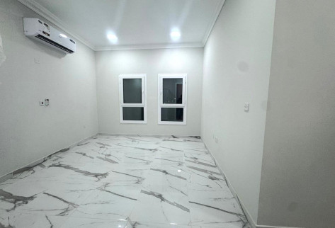 BRAND NEW APARTMENT !! MODERN 2 BHK SEMI FURNISHED
