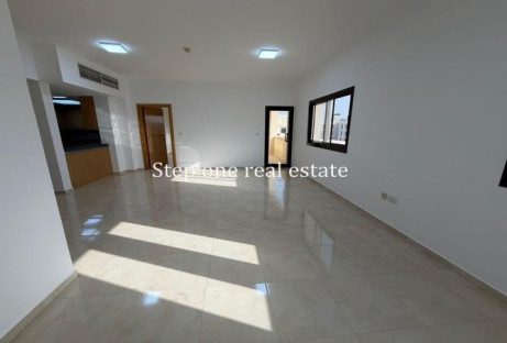 AFFORDABLE 3 BHK WITH BIG SIZE FOR SALE IN LUSAIL - Apartments in Catania