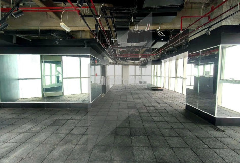 Prime 56th Floor Office Space – Upto 5 Months Free