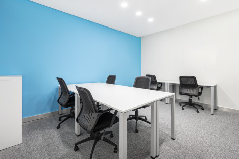 Fully furnished office space for rent in DOHA, Jaidah Square   for 2 persons with everything taken care of