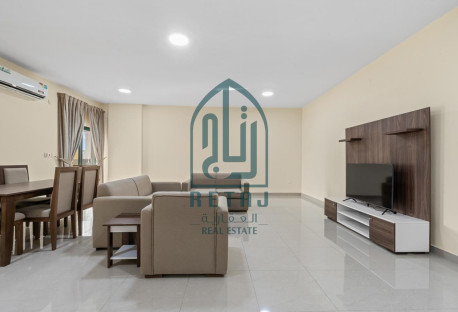 2BR Flat near metro station is now for rent!