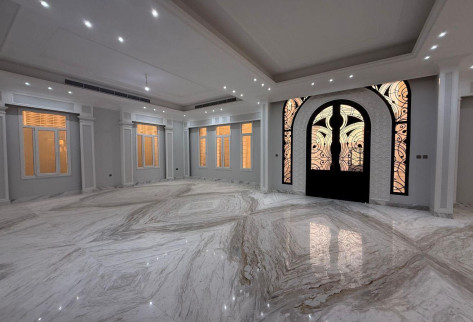 PALACE-STYLE LUXURY VILLA WITH PRIVATE POOL