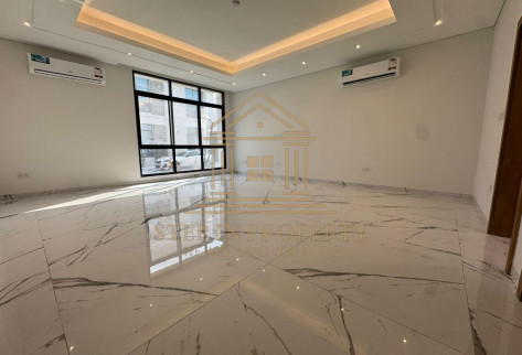 5+1Bed |Semi Furnished | super luxury in Al Azizia