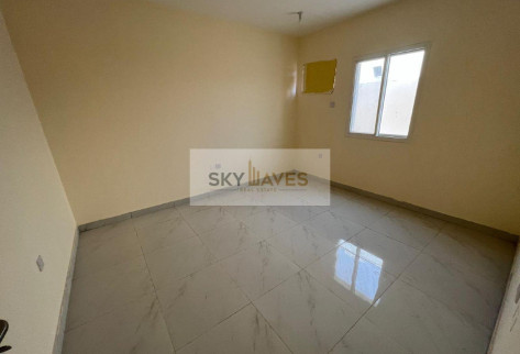 BRAND NEW 1040M2 STORE AVAILABLE BIRKAT AL AWAMER