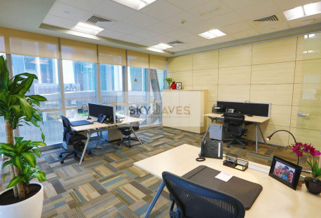 Fully Furnished Offices | Prime West Bay Location - Office in West Bay