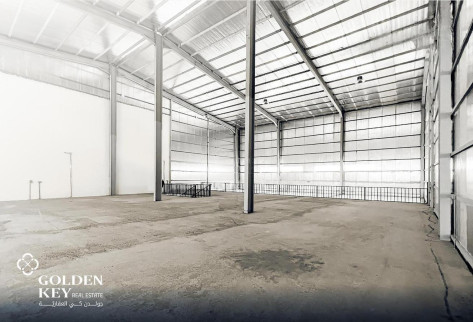 Workshop/Brick Store | Large Warehouse