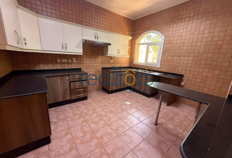 No Commission 3BR Flat with Facilities Abu Hamour