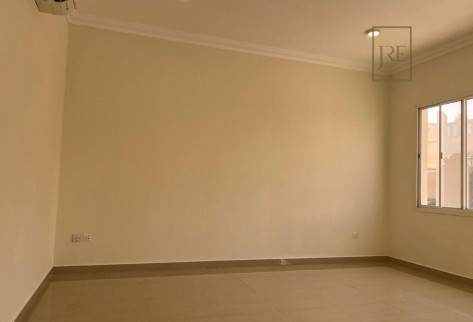 Spacious 3 Bedroom Compound Villa In Al Sakama