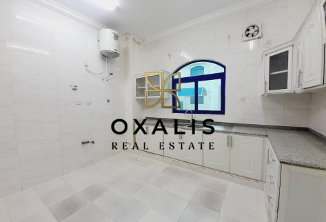 BRIGH AND SPACIOUS 5 BEDROOM VILLA | LIMITED OFFER