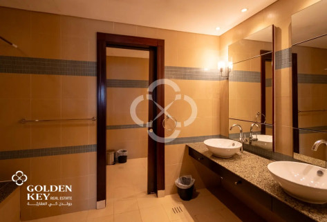Marina View | Gorgeous 1 Bedroom Townhouse