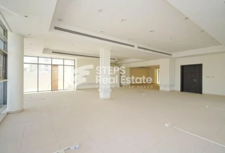 Standalone Commercial Villa | Office with Lift - Office in D Ring