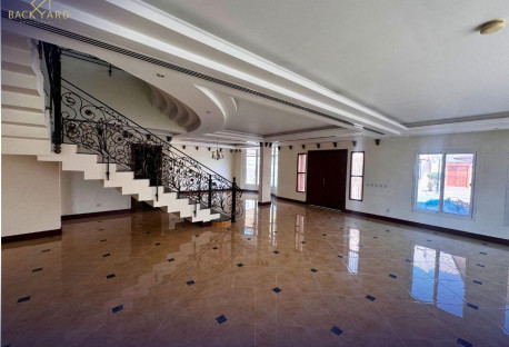 Beachside 4 BHK Villa Upgraded + Maid’s Room - Villa in West Bay Lagoon