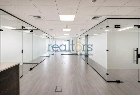 Spacious Fitted Office 5 Rooms 3 Parking Spaces