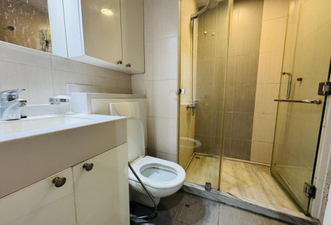 AMAZING ONE BEDROOM FULLY FURNISHED AND INCLUDING