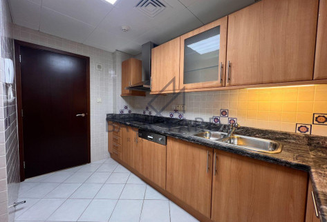 ELEGANT 1 BR APARTMENT | CITY CENTER | SEA VIEW