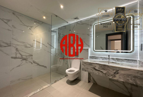 MOVE IN READY | MODERN 2-BDR UNIT | FULL AMENITIES