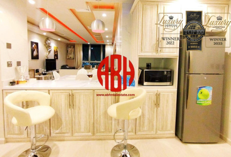ELEGANT DESIGN 2-BEDROOM + MAID | PRIME LOCATION