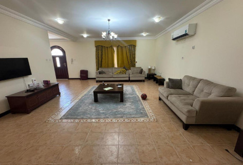 3BHK SPECIOUS COMPOUND VILLA WITH AMENITIES .