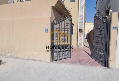 COMMERCIAL VILLA | SPACIOUS SPACE FOR BUSINESSES