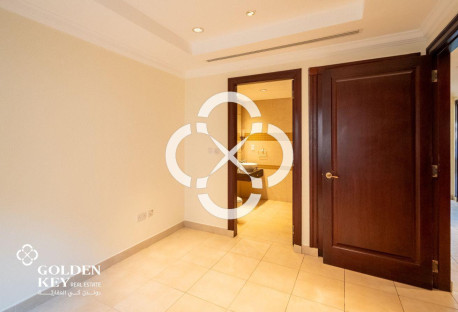 Ultra-Luxury 3-Bedroom+Maid Townhouse for Sale - Townhouses in East Porto Drive