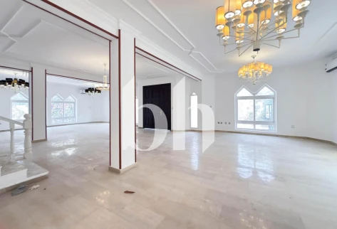 SPACIOUS | 5 BEDROOMS + MAID | PRIVATE POOL