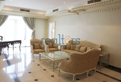 Luxury 5BR + Maid Penthouse | Marina | Rented