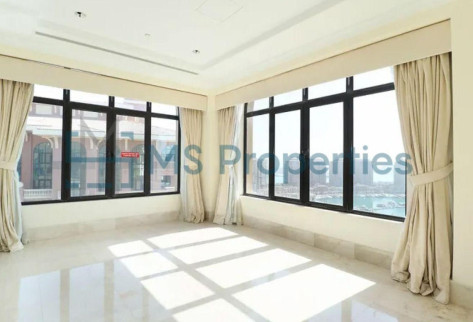 Very Spacious 5 Bedroom with Maids Room Penthouse