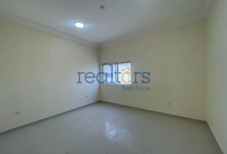 COMMERCIAL VILLA | SPACIOUS SPACE FOR BUSINESSES