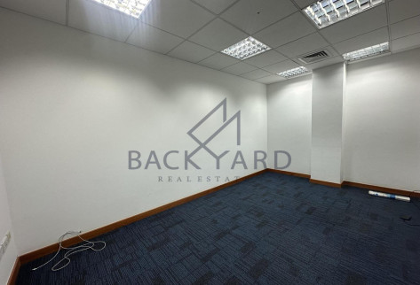 Luxurious Full Floor In Al Sadd Road