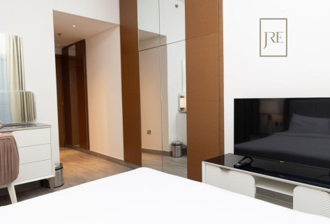Fully Furnished 1 Bedroom Prime Area in West Bay