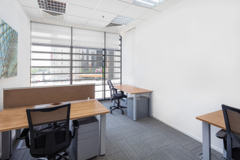 Fully furnished office space for rent in DOHA, Jaidah Square   for 2 persons with everything taken care of