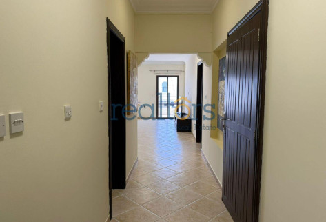 Spacious 3BR Apartment with Balconies | Thumama