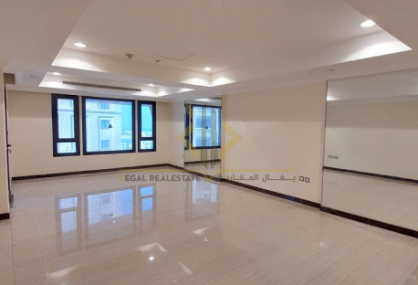 1-Bedroom Apartment in Porto Arabia 6500 QAR - Apartment in West Porto Drive