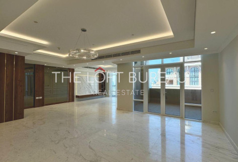 Luxury Penthouse | Fully Renovated | Sea View