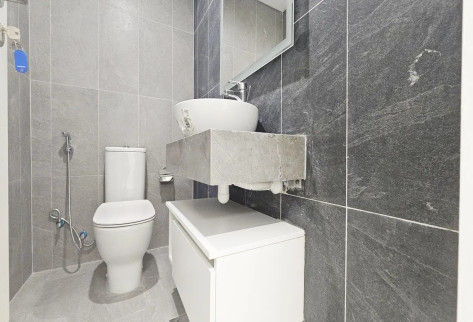 Brand New Luxury 2-Bedroom Apartment for Rent in L