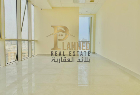 Unfurnished Office for Rent – Al Muntaza, Doha - Office in Al Muntazah Street