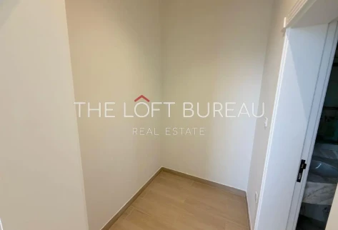 BRAND NEW | 7 BR+MAID+MAJLIS VILLA| POOL/JACUZZI|