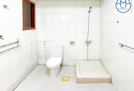 AFFORDABLE 2BHK UNFURNISHED FOR EXECUTIVES