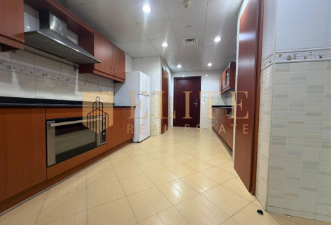 Luxurious 3BHK + Maid Apartment in Porto Arabia_SF