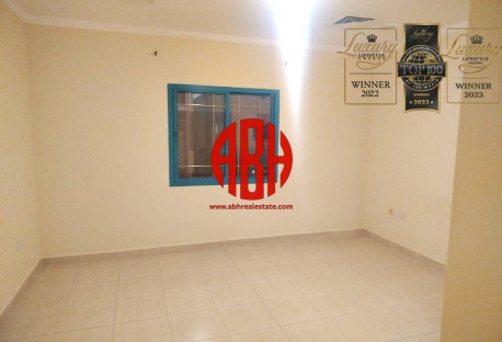 SPACIOUS 4BR+MAID VILLA |LIMITED OFFER |PRIME SPOT - Compound Villa in Al Waab Street