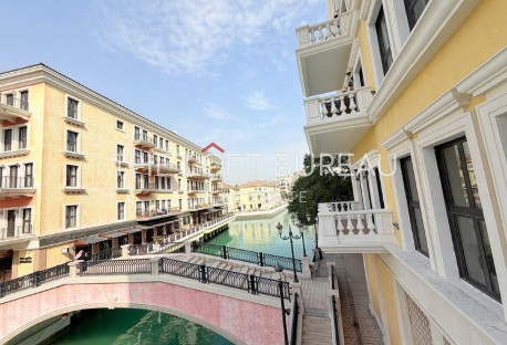 HUGE LIVING ROOM | AMAZING CANAL VIEW | NO FEE - Apartments in Murano