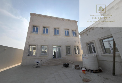 SPACIOUS 8 BEDROOMS MASTER VILLA AIN KHALID