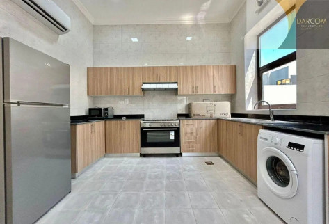 MODERN VILLA / 5 BEDROOMS / PRIVATE POOL