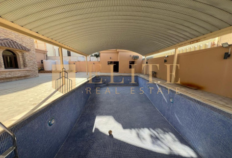 UNIC Standalone Villa 6 Bedrooms Private Garden