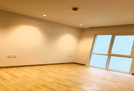 Luxury 3Bedroom with 4baths flat at Corniche area